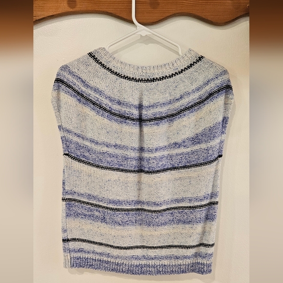 Talbots White and Blue Striped Sleeveless Sweater MP - Picture 3 of 3